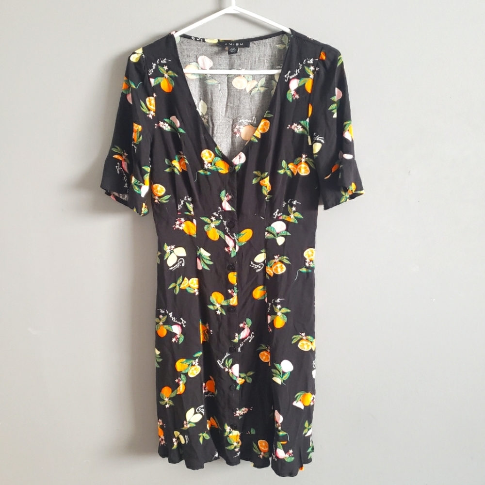 Amisu retro Cirtus print princess cut button up dress size 6